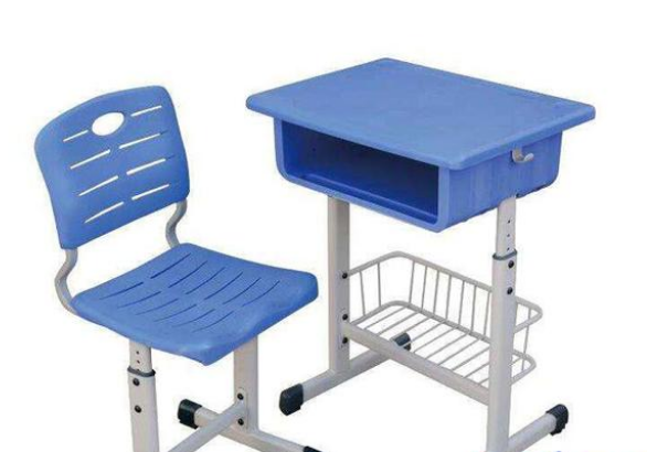 学生用的课桌该如何进行选择？